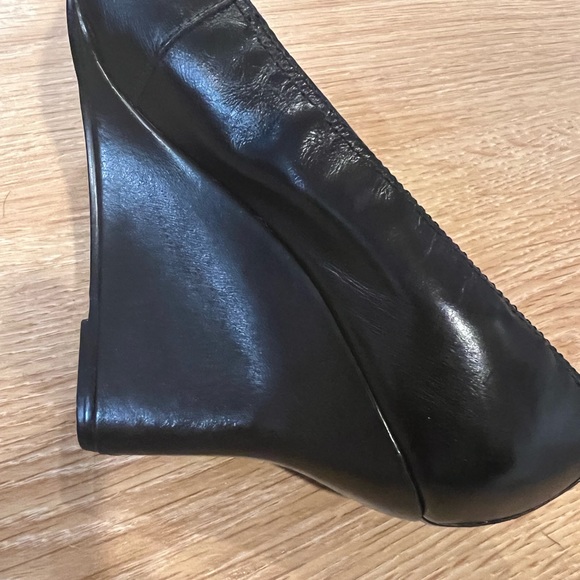 Wedges - Picture 3 of 4